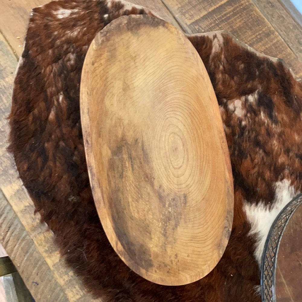 🟤 Vintage Oval wooden bowl 17” X 8.75”🟤